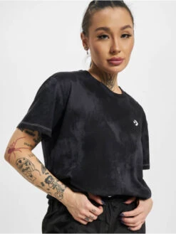 Converse Damen T-Shirt Wash Effect Relaxed In Schwarz