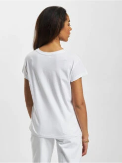Damen T-Shirt SeekAndExplore In Weiß -URBAN CLASSICS Verkaufsgeschäft just rhyse t shirt weiss 969234 1