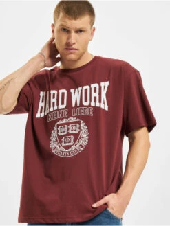 T-Shirt Hard Work In Rot -URBAN CLASSICS Verkaufsgeschäft keine liebe t shirt rot 805294 1