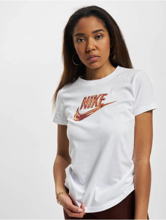 Nike Damen T-Shirt Sportswear LX In Weiß 1 Nike Damen T-Shirt Sportswear LX In Weiß