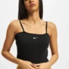 Nike Damen Tank Tops Essentials Rib Crop In Schwarz