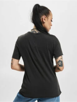 ONLY Damen T-Shirt Lucy Night In Schwarz 3 ONLY Damen T-Shirt Lucy Night In Schwarz -URBAN CLASSICS Verkaufsgeschäft only t shirt schwarz 948667 1