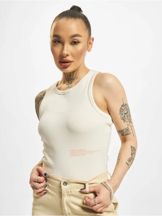 ONLY Damen Tank Tops Fenja Print In Beige 1 ONLY Damen Tank Tops Fenja Print In Beige