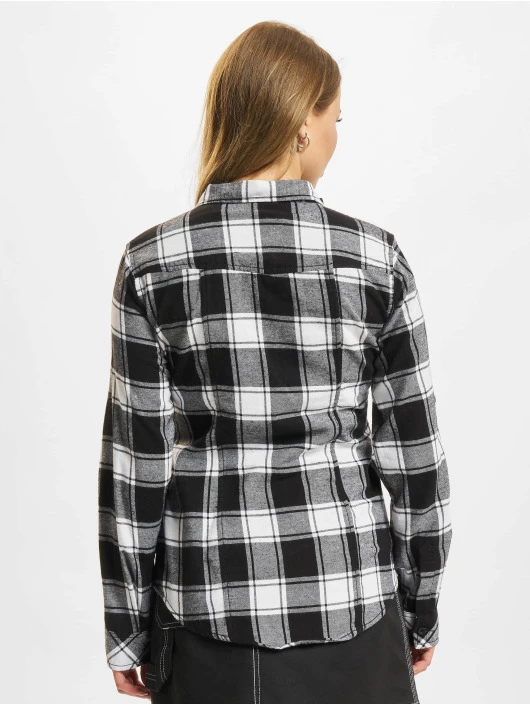 URBAN CLASSICS Verkaufsgeschäft 21 URBAN CLASSICS Verkaufsgeschäft -URBAN CLASSICS Verkaufsgeschäft brandit hemd weiss 901388 1